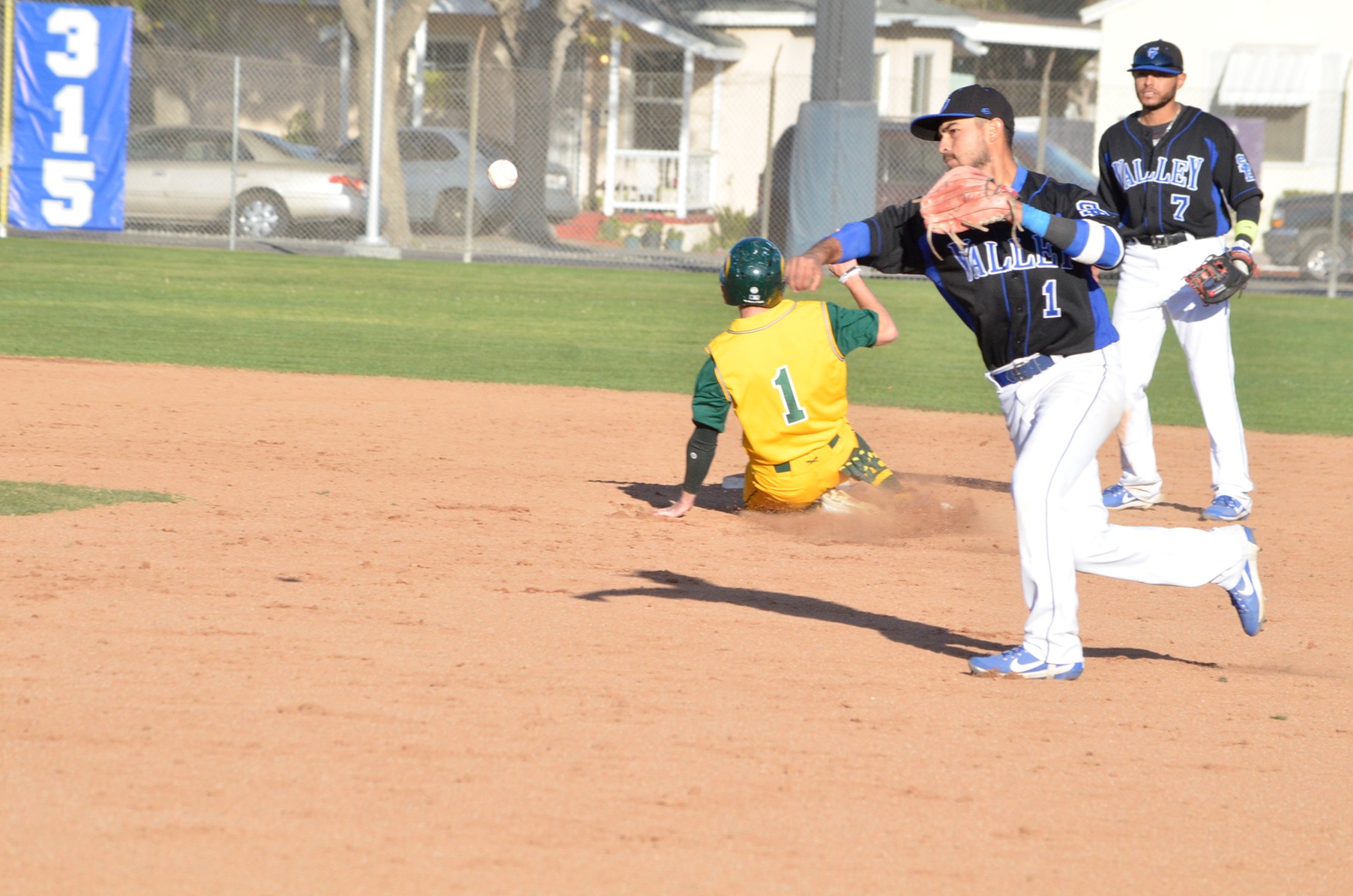 Wolverines Come Up Short in Extra Innings