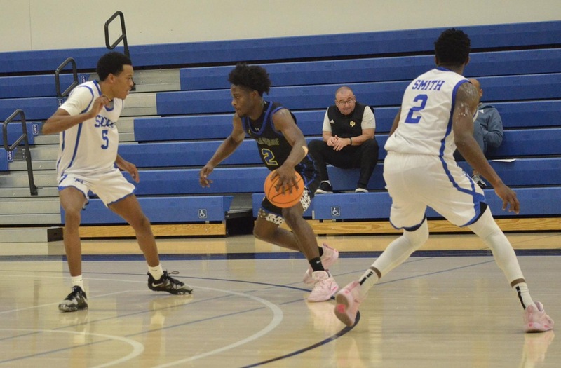 Pair of Doubles Pace SBVC Past Pirates