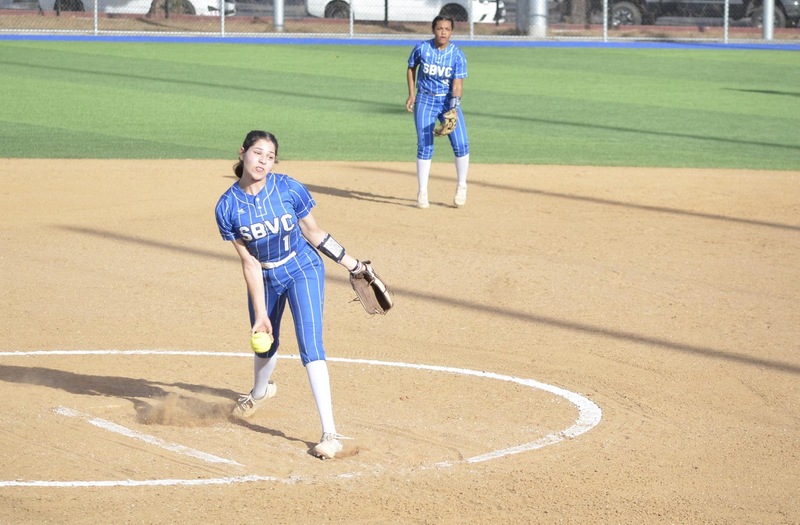 SBVC Splits Doubleheader to Open Season