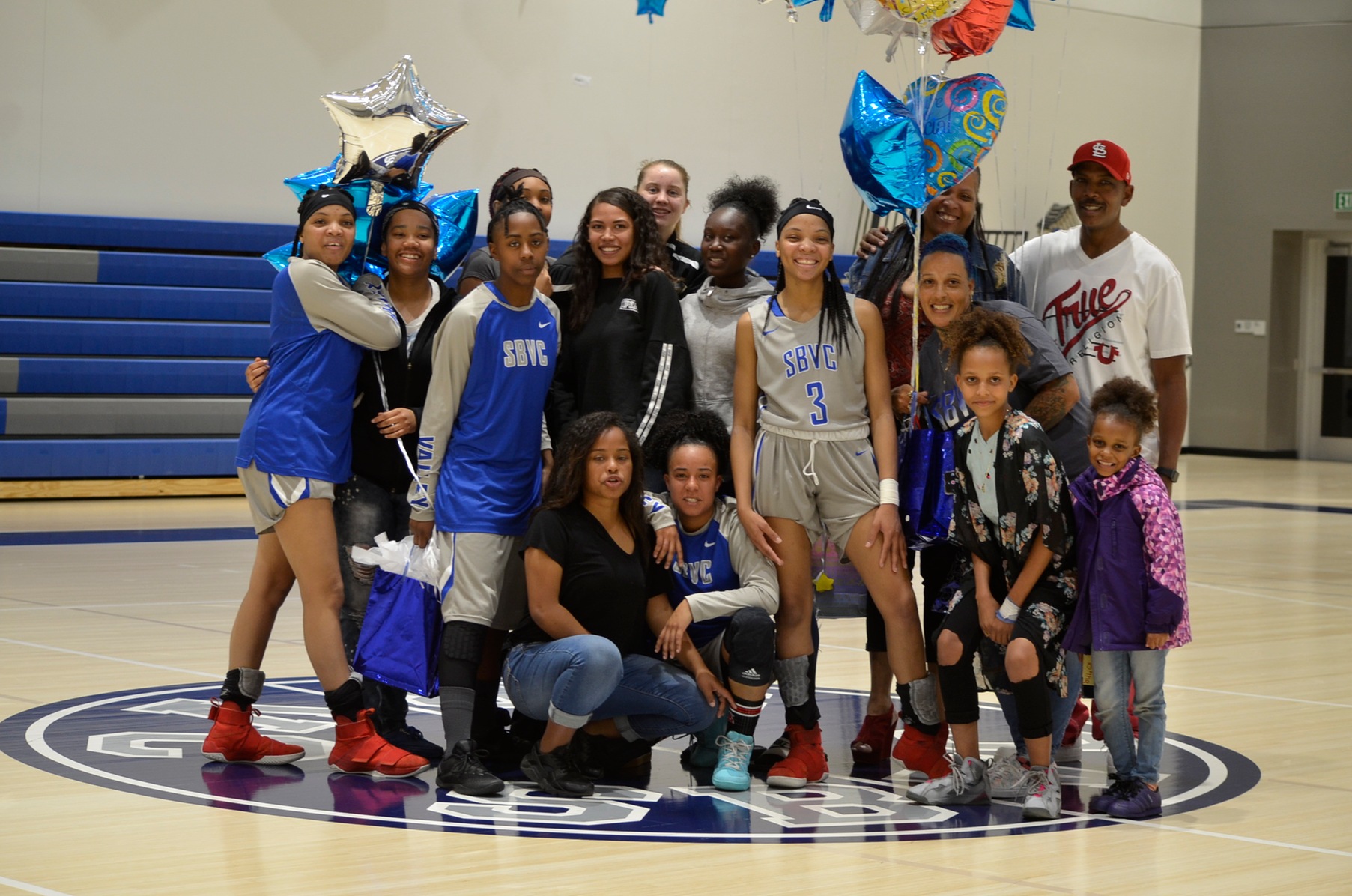 Sophomores Celebrate in Big Win over Desert
