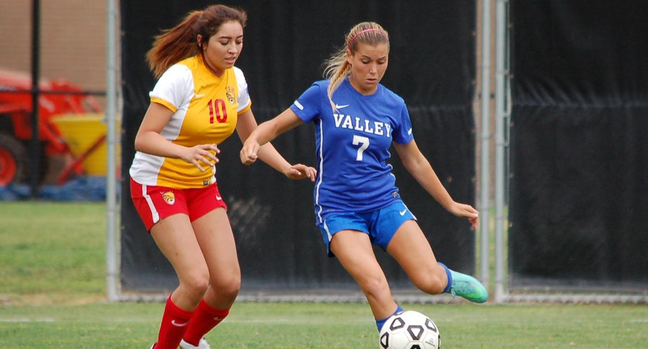 SBVC Women&rsquo;s Soccer rolls over the Roadrunners, 6-0